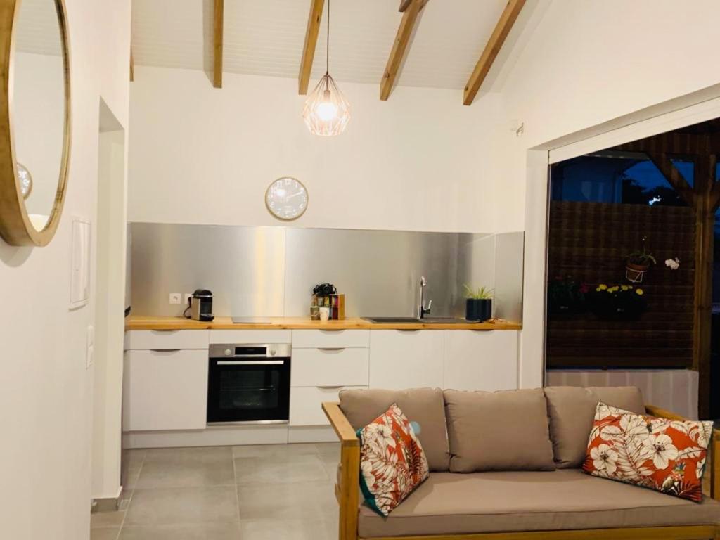 Vanille, A Proximite Des Plages, Idealement Situe Pour Visiter La Guadeloupe Le Gosier  Ngoại thất bức ảnh