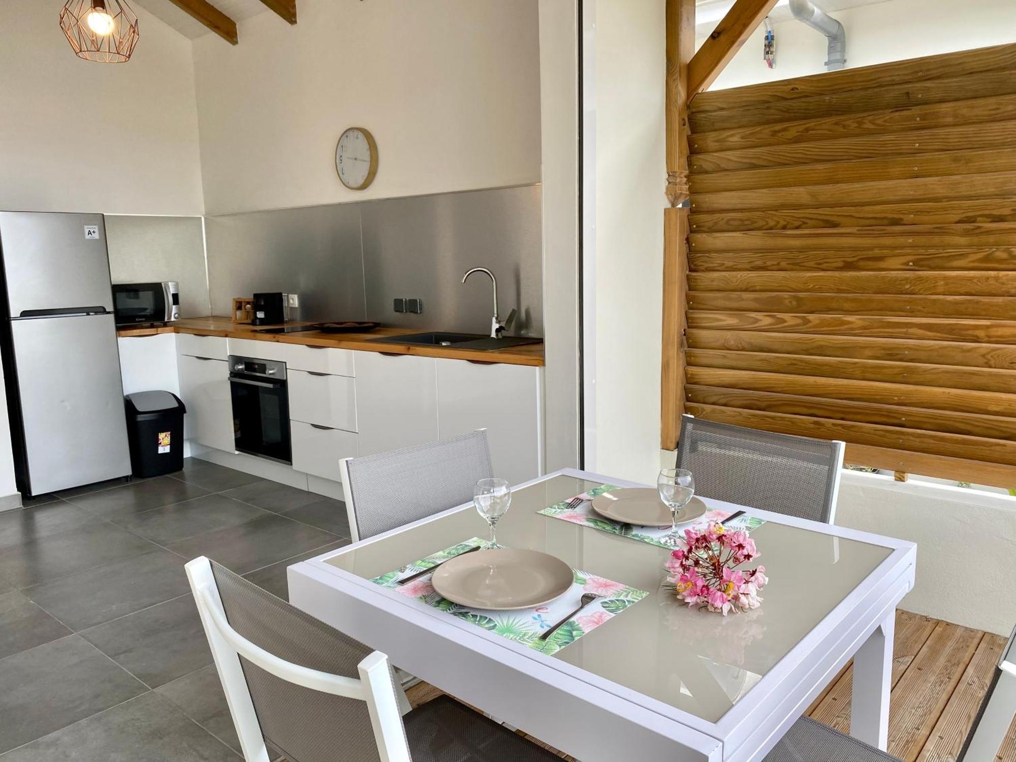 Vanille, A Proximite Des Plages, Idealement Situe Pour Visiter La Guadeloupe Le Gosier  Ngoại thất bức ảnh